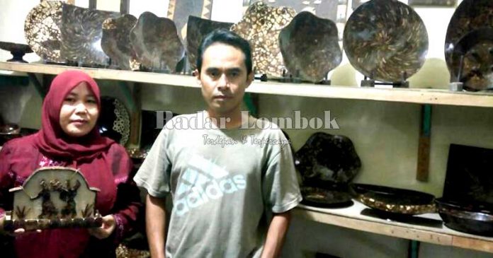 Fathurahman Angkat Batok Kelapa Lombok Tembus Pasar Eropa