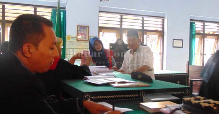 Siti Aisyah Debat Majelis Hakim