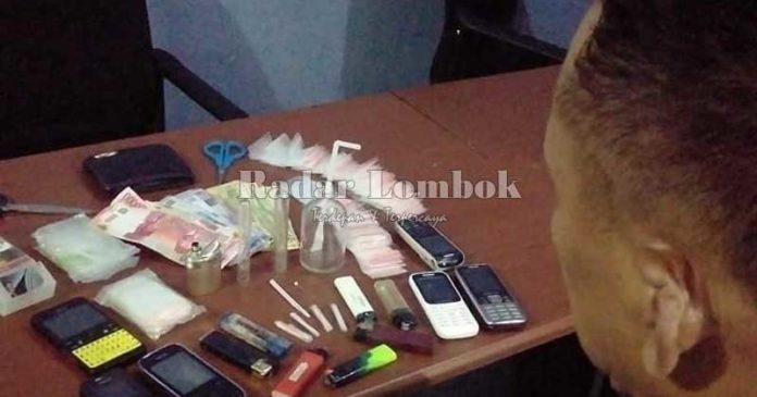 Polisi Gerebek Rumah Residivis Narkoba Suralaga Lotim