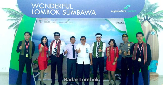 Air Asia Tambah Jadwal Penerbangan Malaysia ke Lombok