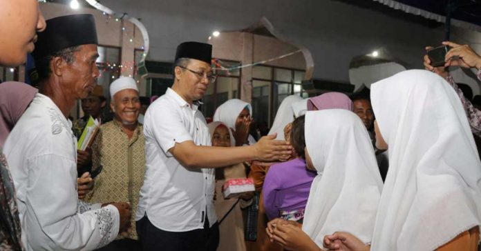 Gubernur Ingatkan Dimensi Sosial Dalam Beribadah