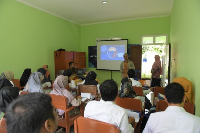Pelatihan guru SD Lombok Barat